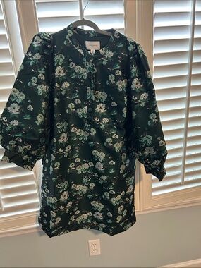 Tuckernuck Dark Green Floral Puff-Sleeve Tunic Dress